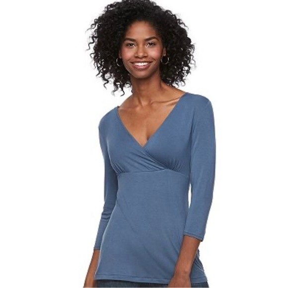A:glow nursing maternity surplice top size XL - Picture 1 of 5